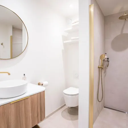 Av Experiences - Port Appartement *